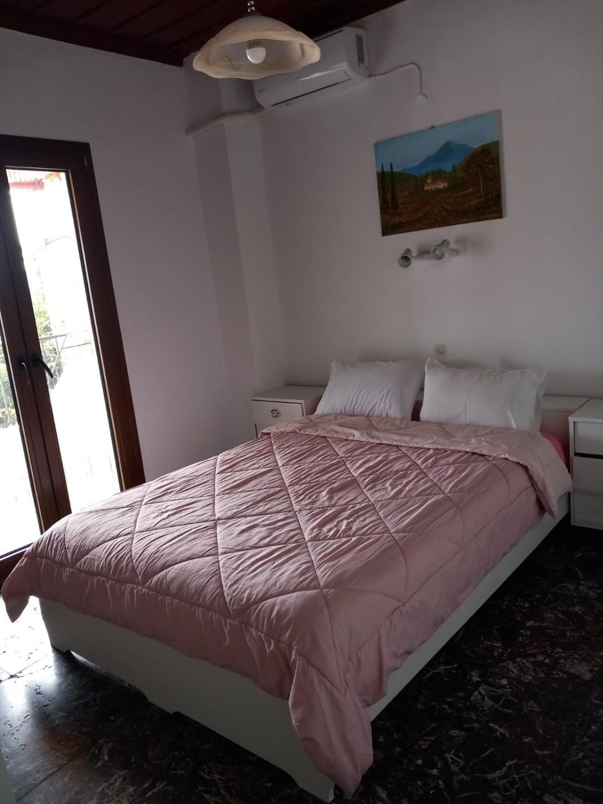 Katerinas Apartmens Skiathos Town Ngoại thất bức ảnh