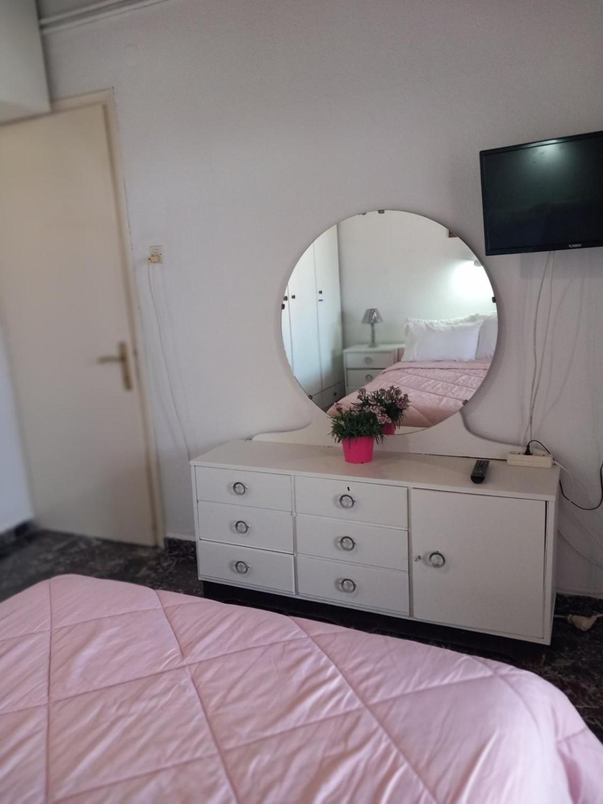 Katerinas Apartmens Skiathos Town Ngoại thất bức ảnh