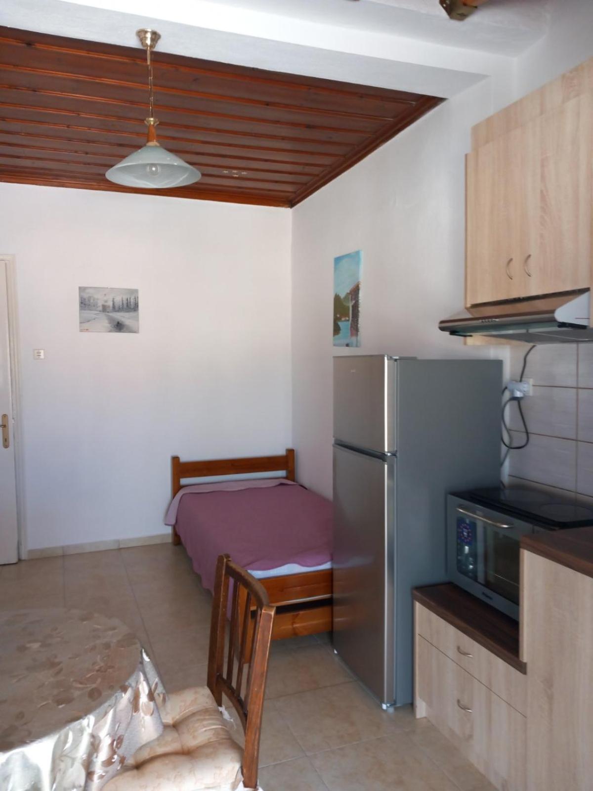 Katerinas Apartmens Skiathos Town Ngoại thất bức ảnh