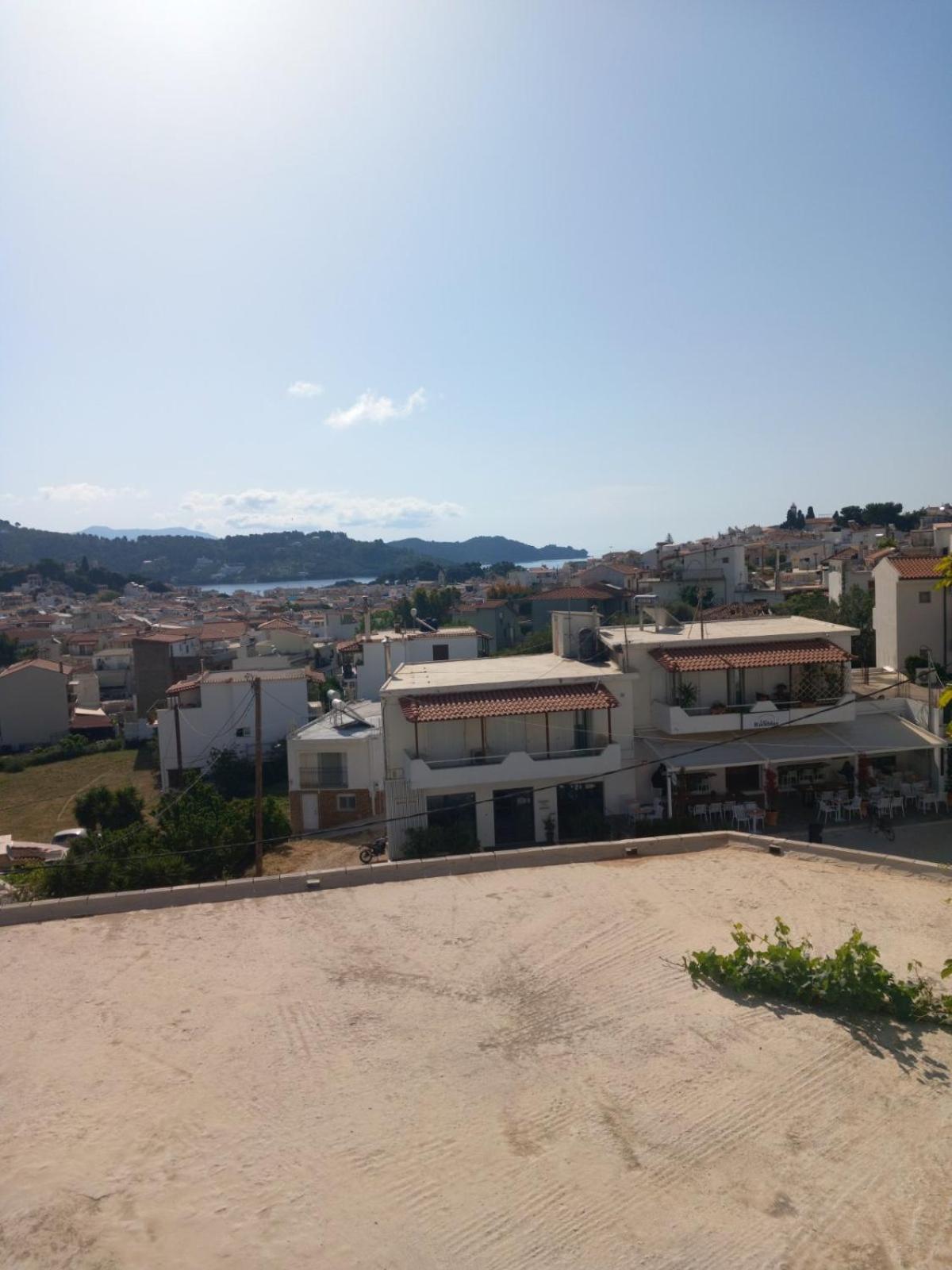 Katerinas Apartmens Skiathos Town Ngoại thất bức ảnh