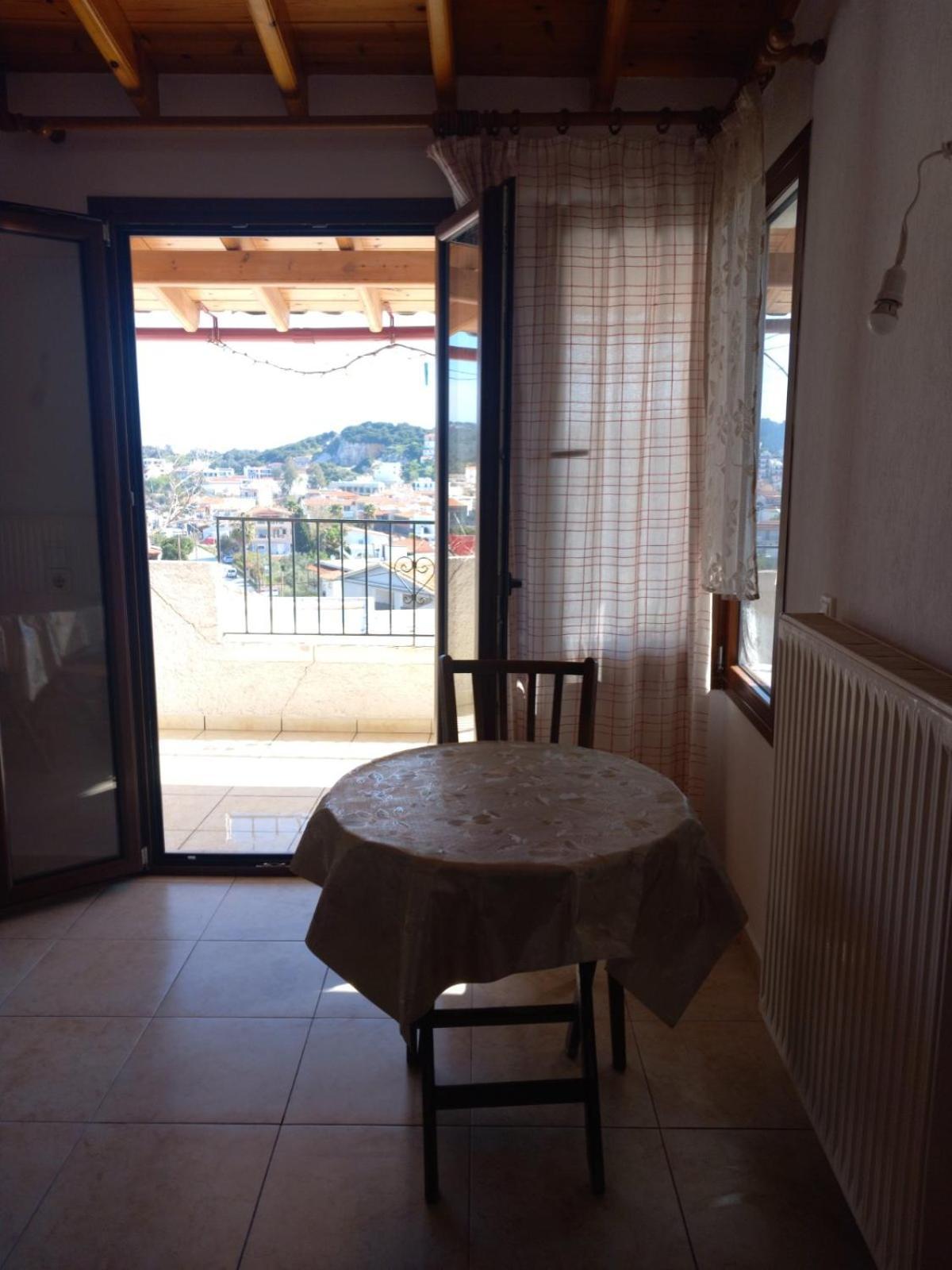 Katerinas Apartmens Skiathos Town Ngoại thất bức ảnh