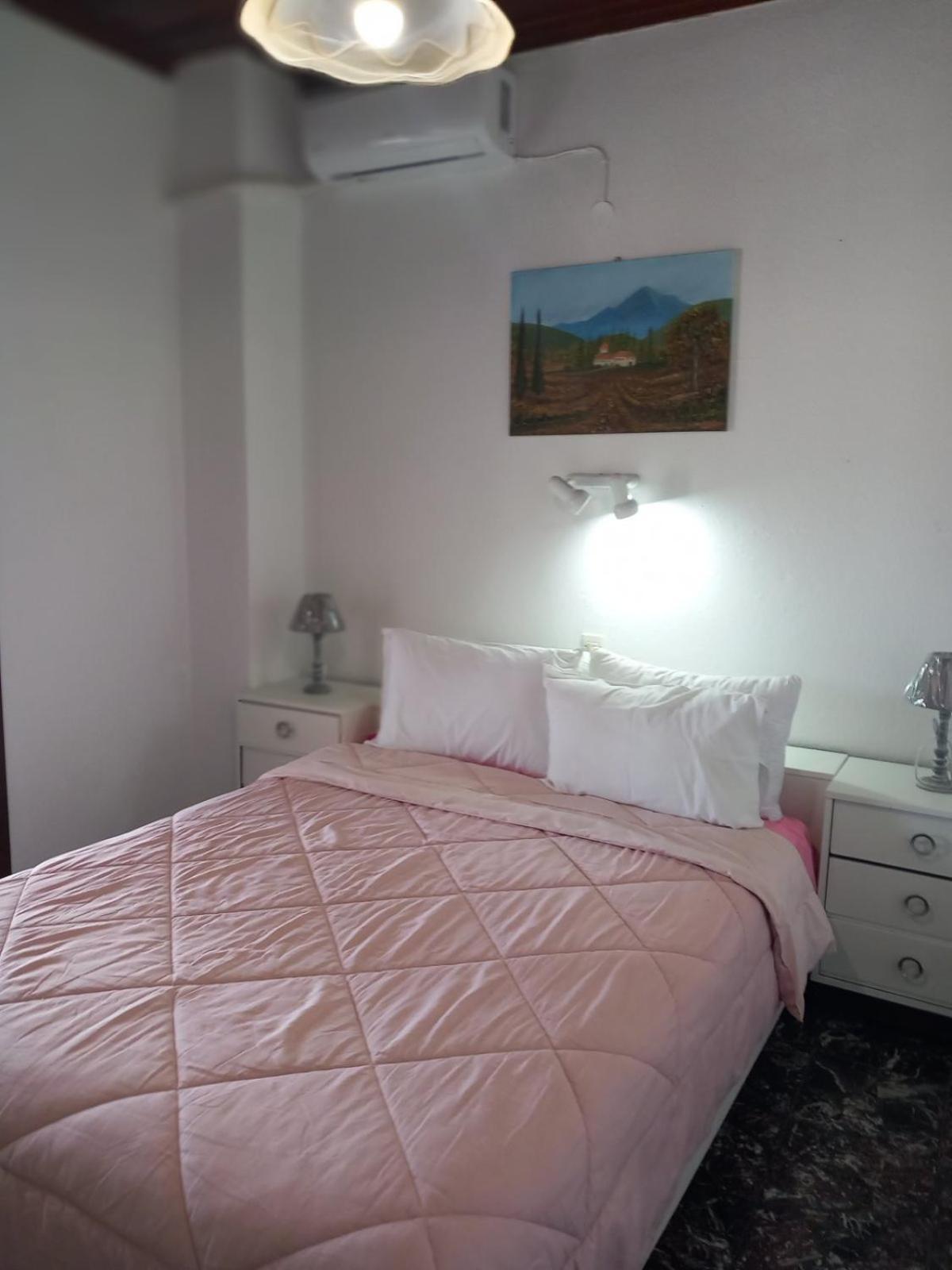 Katerinas Apartmens Skiathos Town Ngoại thất bức ảnh