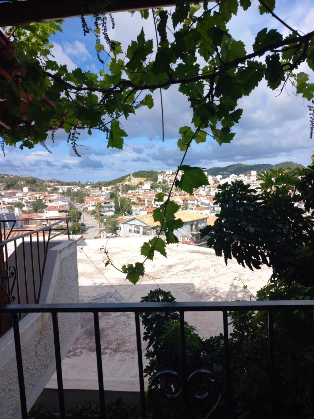 Katerinas Apartmens Skiathos Town Ngoại thất bức ảnh
