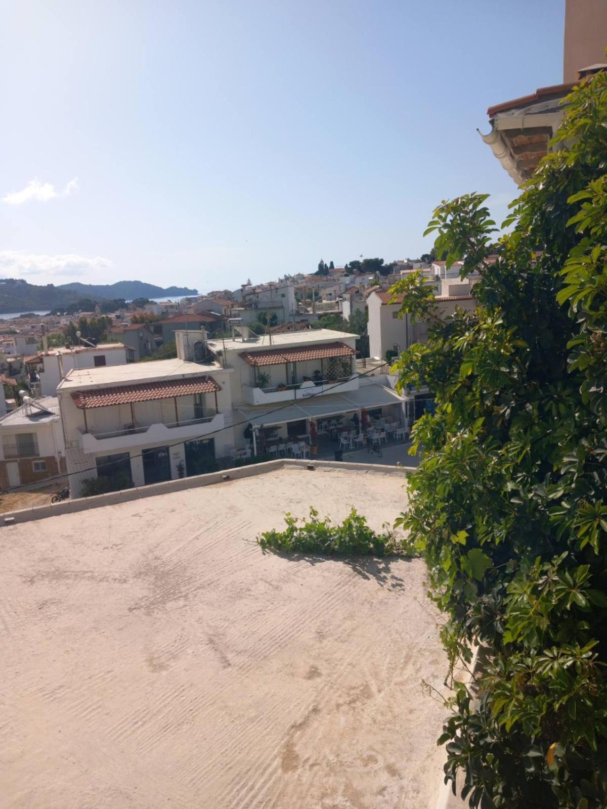 Katerinas Apartmens Skiathos Town Ngoại thất bức ảnh