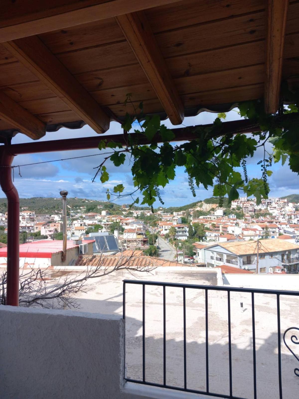 Katerinas Apartmens Skiathos Town Ngoại thất bức ảnh