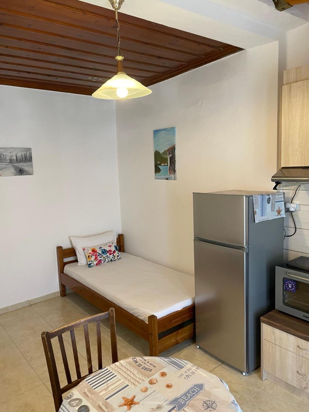 Katerinas Apartmens Skiathos Town Ngoại thất bức ảnh