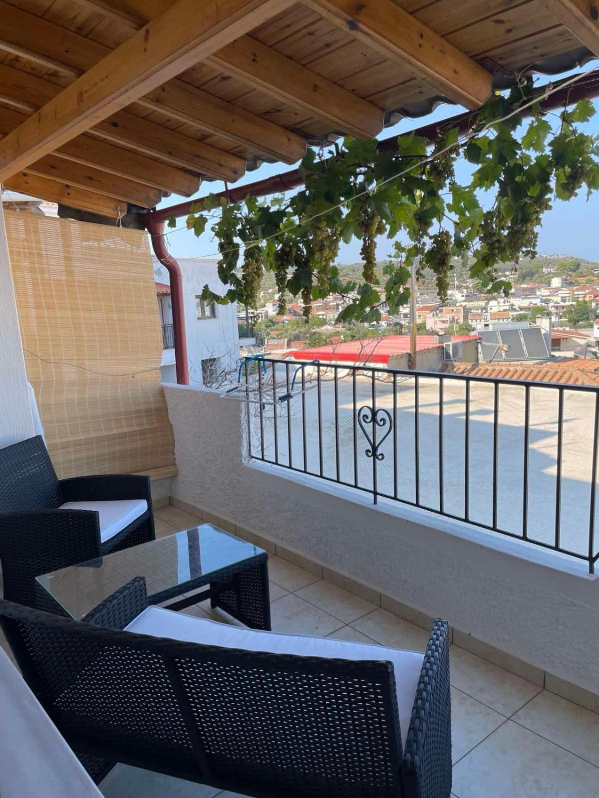 Katerinas Apartmens Skiathos Town Ngoại thất bức ảnh