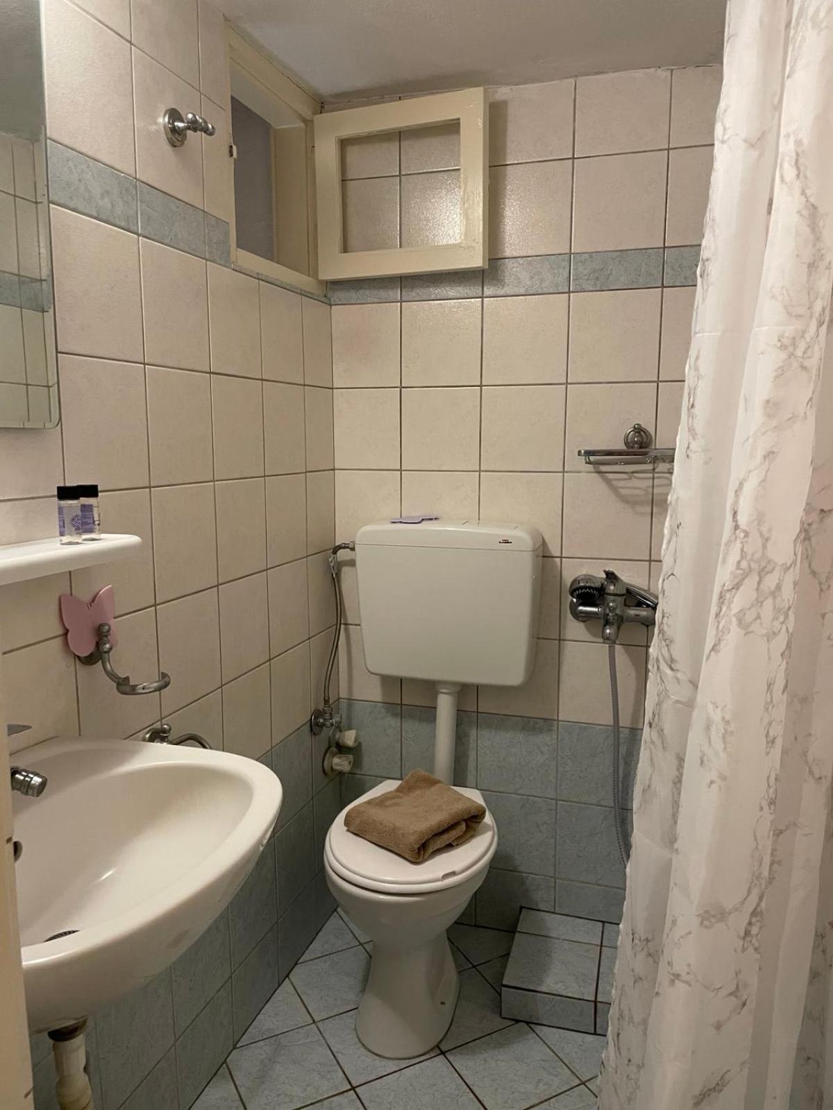 Katerinas Apartmens Skiathos Town Ngoại thất bức ảnh